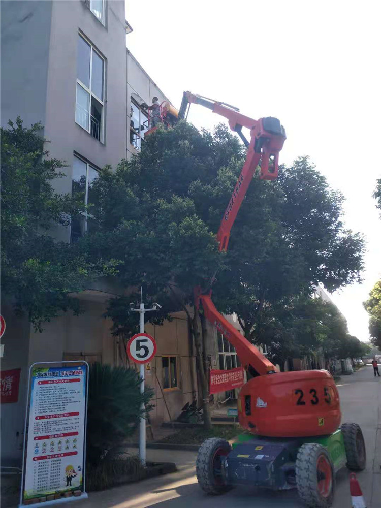 臂车12.jpg